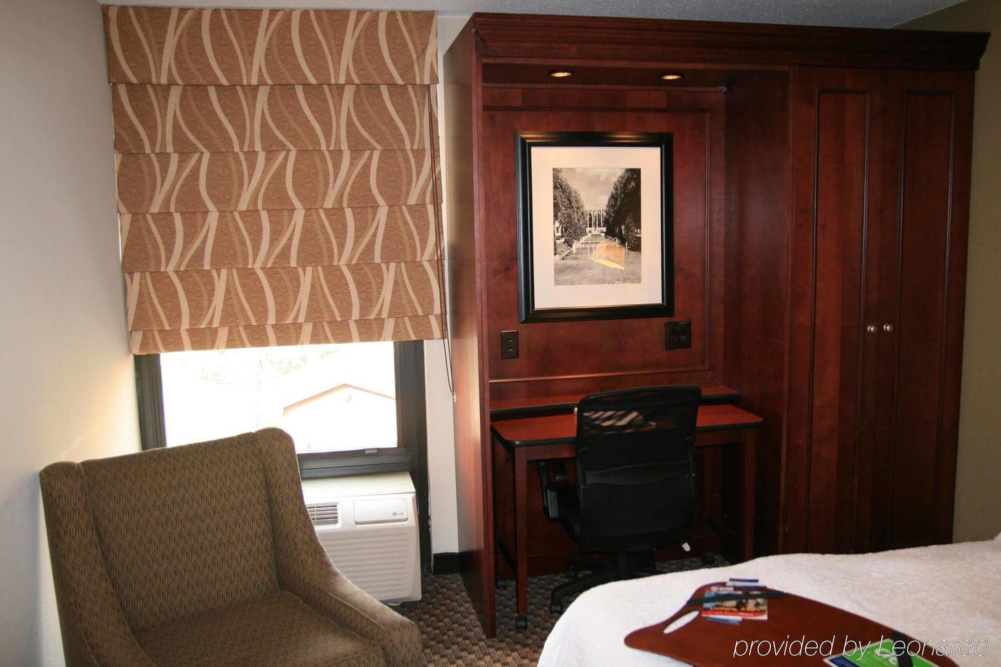 Hampton Inn Detroit Madison Heights South Troy Δωμάτιο φωτογραφία