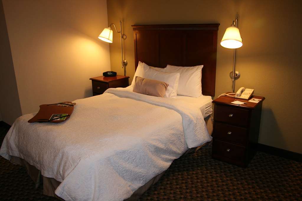 Hampton Inn Detroit Madison Heights South Troy Δωμάτιο φωτογραφία